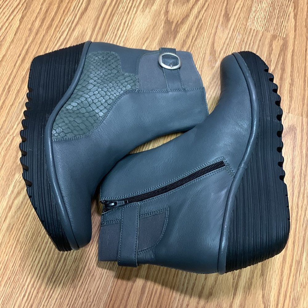 Fly London snake leather gray boots qvc new wedge 41 - Picture 2 of 3